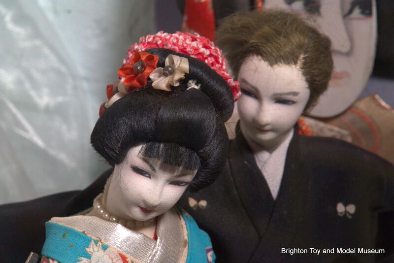 File:Nishi Dolls man and woman (Japanese Dolls).jpg
