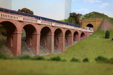 Ouse Valley Viaduct, 00-gauge model