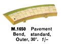 Pavement Bend, Standard, Outer, 30deg, Minic Motorways M1650 (TriangRailways 1964).jpg