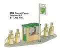 Petrol Pump Station, BP, Dinky Toys 783 (DinkyCat 1963).jpg