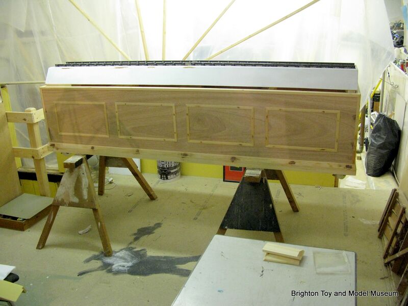 File:Plinth construction, for Oliver Cromwell loco 70013 (2011).jpg