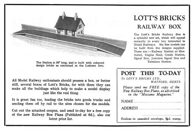 1930: Lott's Bricks Railway Box, with cardboard platform and ramps