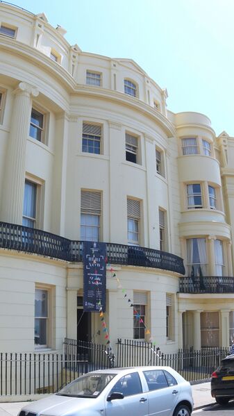 File:Regency Townhouse, Brunswick Square, Hove, left view (Brighton 2018).jpg