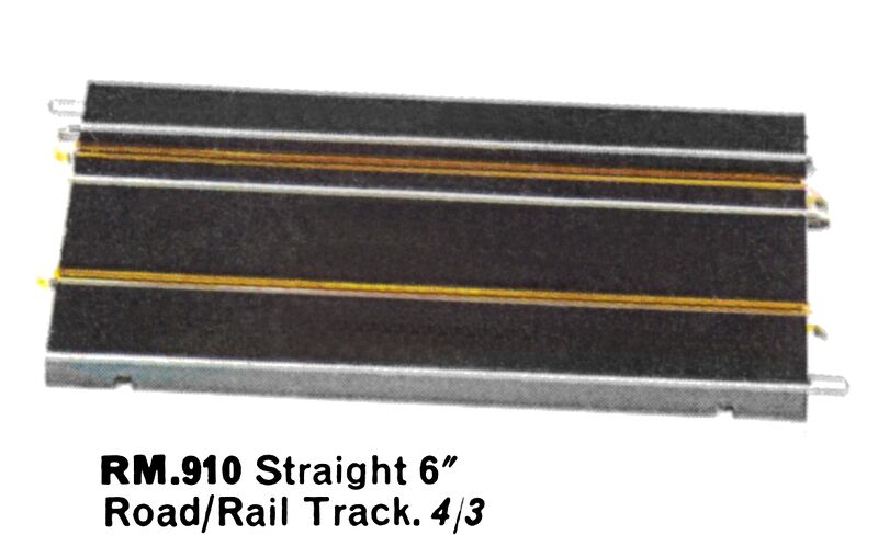 File:Road-Rail Track, Straight 6in, Minic Motorways RM910 (TriangRailways 1964).jpg