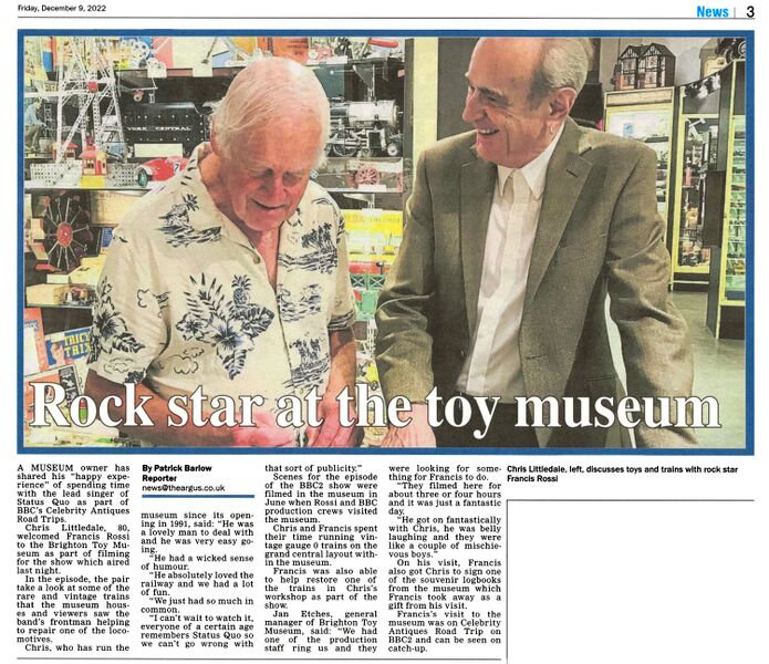 File:Rock Star at the Toy Museum (Argus 2022-12-09).jpg
