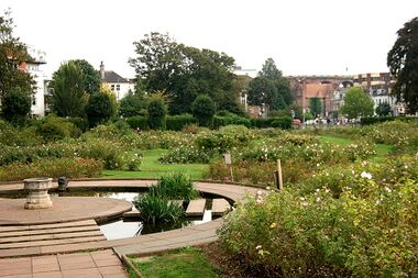 2017: The Rose Gardens, looking away from the Rotunda. The roses are slightly on the wane here, with the onset of autumn