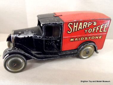 Sharp's Toffee Delivery Van, Dinky Toys 28h