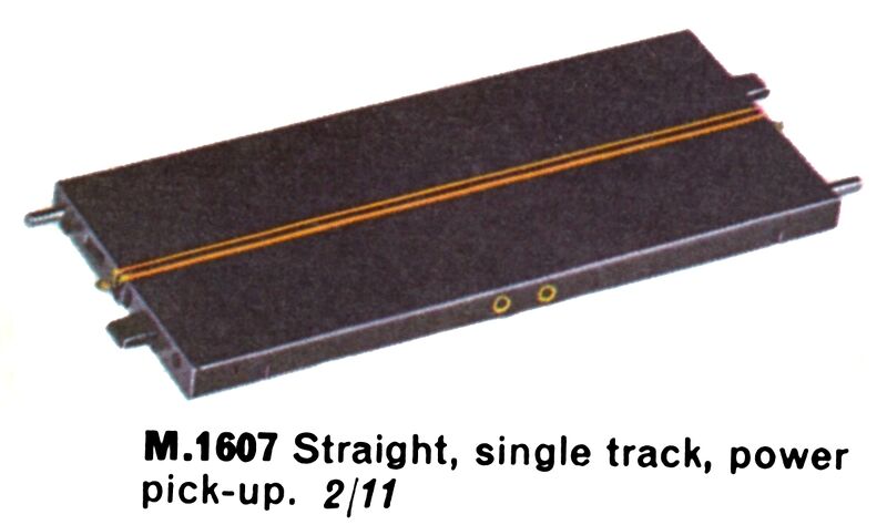 File:Straight, Single Track, power pickup, Minic Motorways M1607 (TriangRailways 1964).jpg