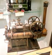 Twin Cylinder Overtype Steam Engine (Doll et Cie).jpg