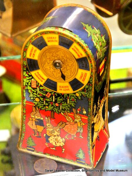 File:Wheel of Fortune moneybox (Jacobs Biscuits).jpg